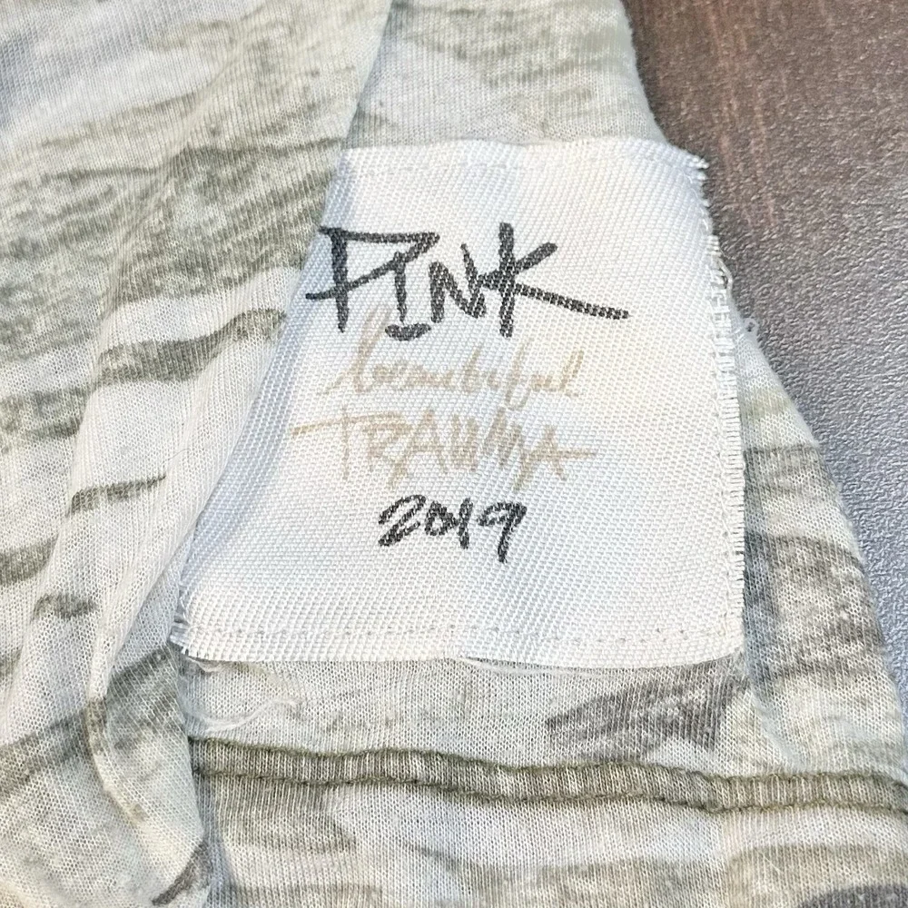P!NK Beautiful Trauma World Tour Camo Graphic T Shirt Womens M Semi-sheer Grunge